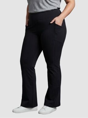 LOLE Black Stretch Leggings Slight Flare  Leg size XL